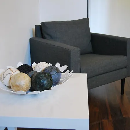 Stayyouwell Nowy Swiat 40 Apartment *